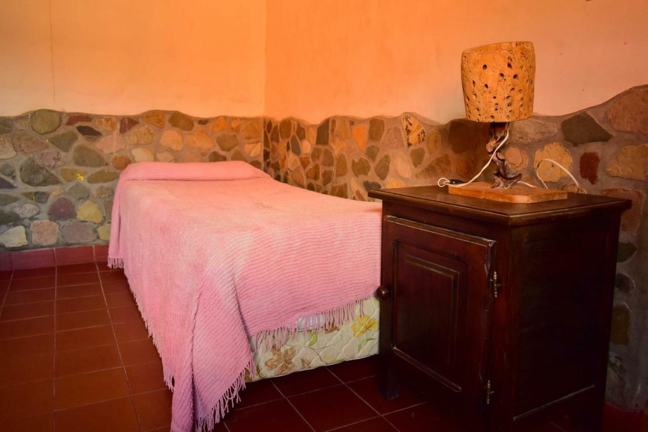 Tierra Andina Hostal Y Cabanas Тилькара Екстер'єр фото